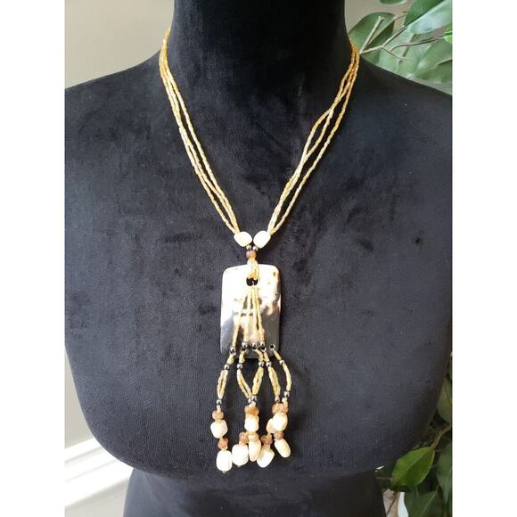 Women Vintage Yellow Beaded Necklace with Mother of Pearl Pendant and Tassel - Picture 6 of 6